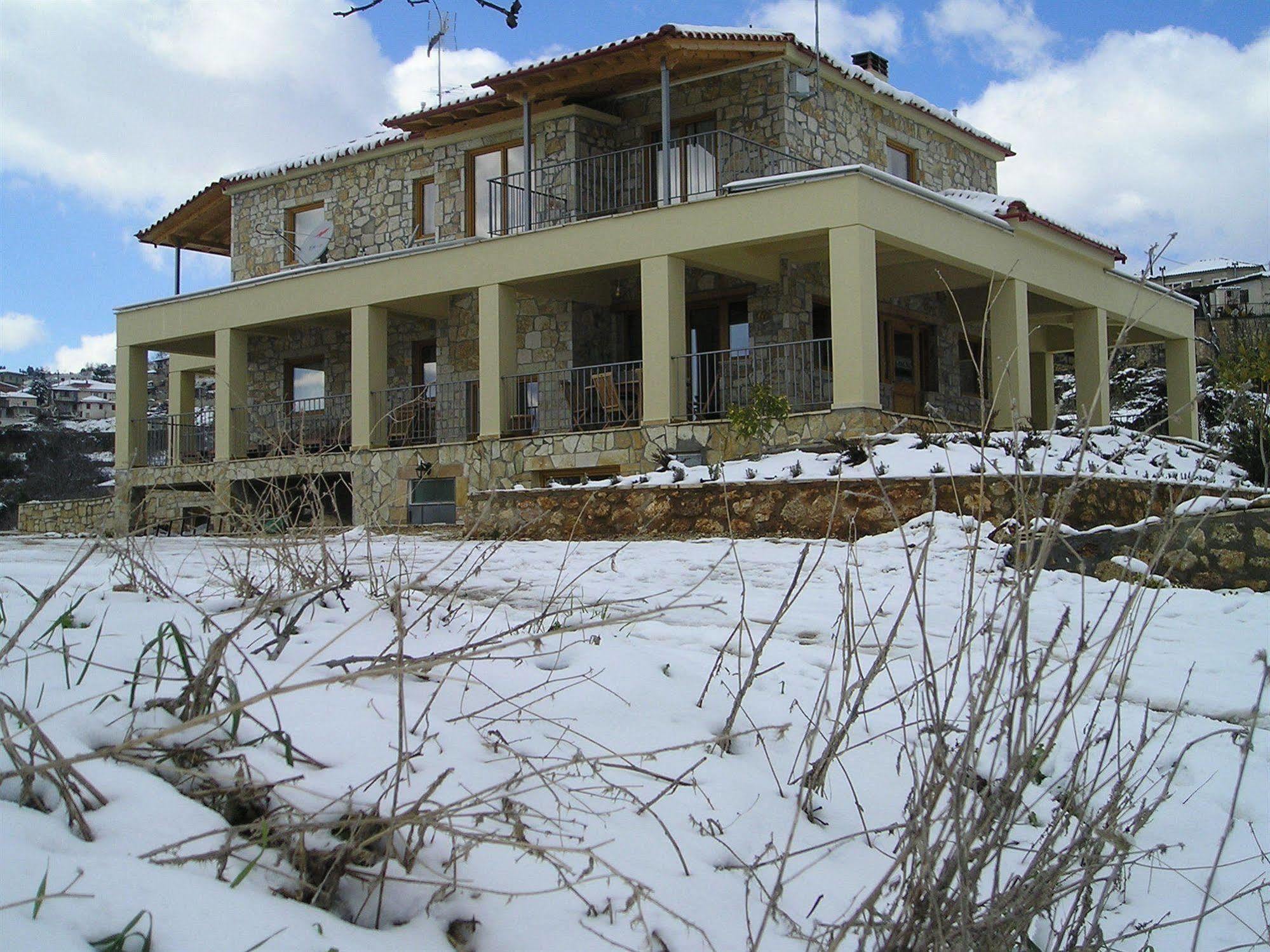 Elisson Hostel Krioneri  Bagian luar foto